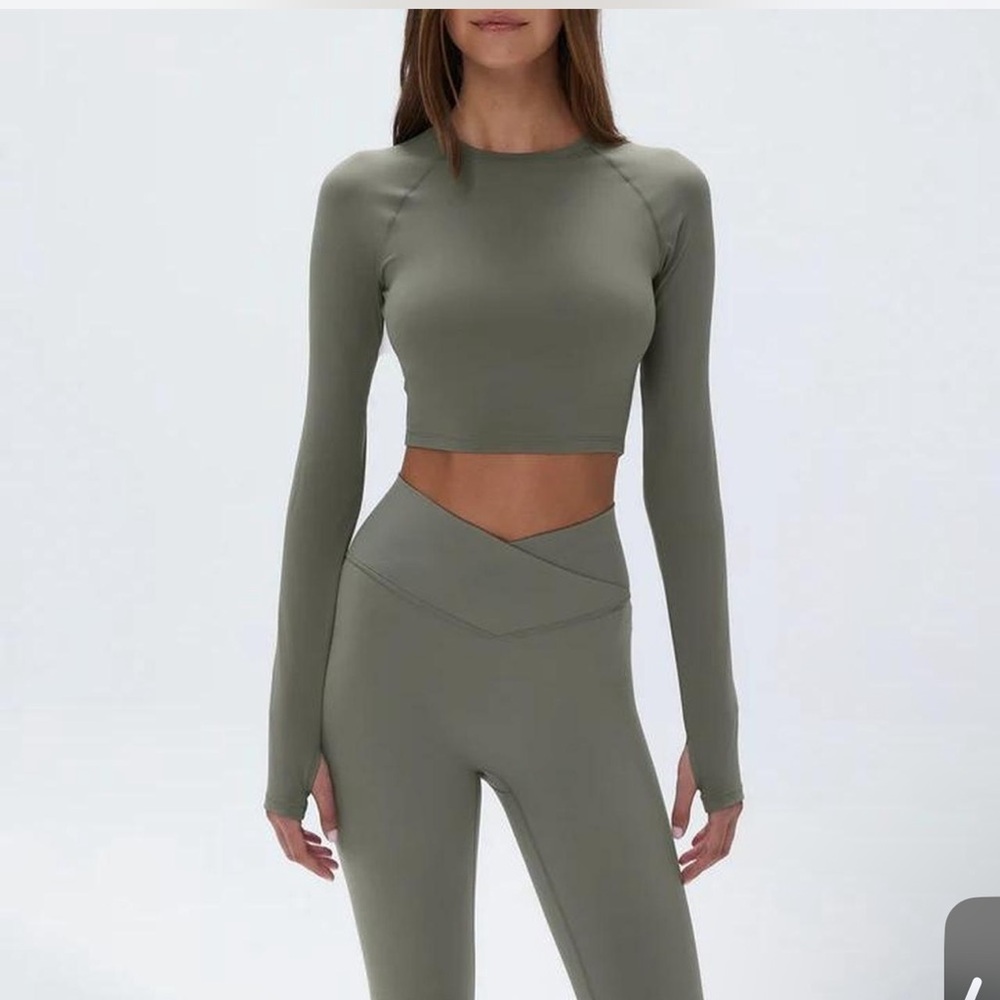 Adanola Sage Olive Long Sleeve Crop Top